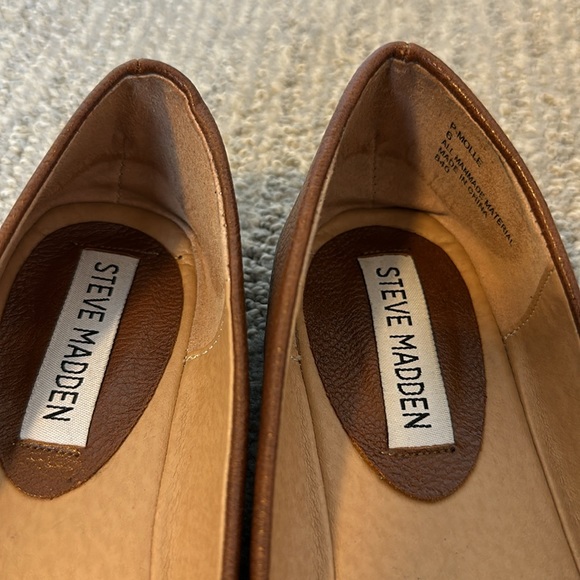 Steve Madden Women's Flats - Picture 4 of 6